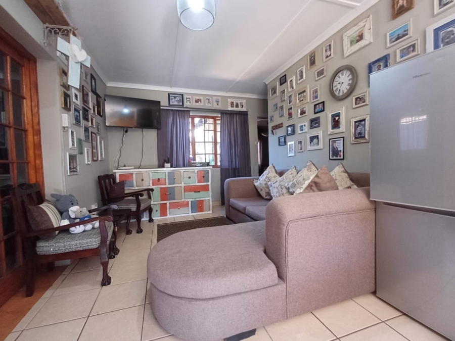 3 Bedroom Property for Sale in Stilfontein North West